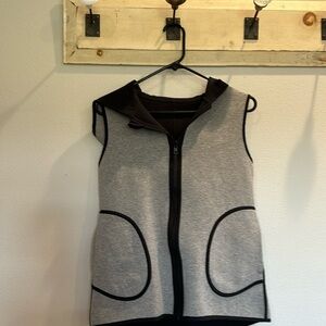 Lululemon vest.